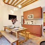Amazing Apartment Center Of Paris-Le Marais